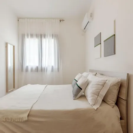 Vesta - Rurale Con Piscina, Giardino E Vista Mare Villa *