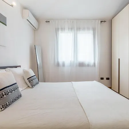 Vesta - Rurale Con Piscina, Giardino E Vista Mare Villa *