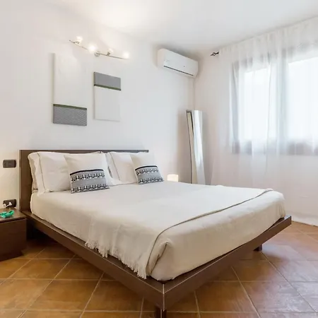 Villa Vesta - Rurale Con Piscina, Giardino E Vista Mare
